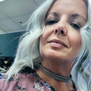 Meet your Posher, Shawna